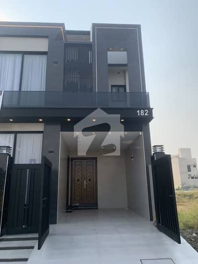 In Lake City, Lahore (Sector M7 - Block C1), a 5 Marla Park-Facing Modern House combines contemporary architecture, efficient layout design, and prime location advantages. In Lake City, Lahore (Sector M7 - Block C1), a 5 Marla Park-Facing Modern House combines contemporary architecture, efficient layout design, and prime location advantages.