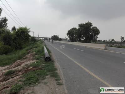 Land As Commercial Use Near Lahore To Karachi Motorway Available For Sale With 53 Feet Front Land As Commercial Use Near Lahore To Karachi Motorway Available For Sale With 53 Feet Front