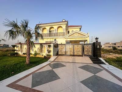 one kanal house availble for sale near dha raya one kanal house availble for sale near dha raya