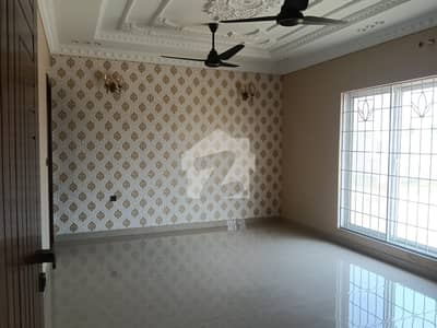 1-kanal house for rent in paragon city barki Road Lahore