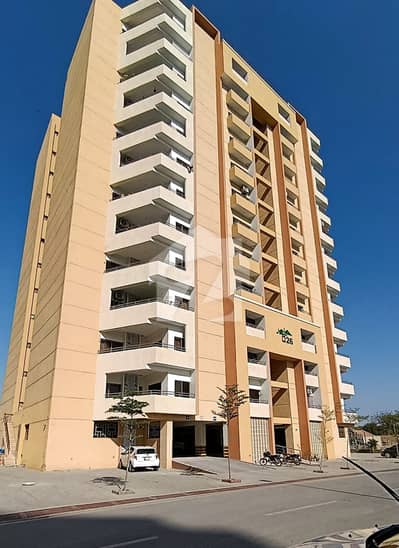 3 Bed apartment in Sect J