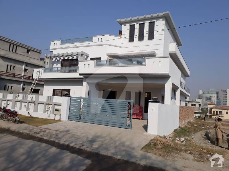 Sector C 6 Bed Rooms Double Unit House For Sale