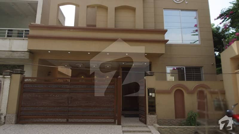10 Marla Brand New House For Sale In Johar Town