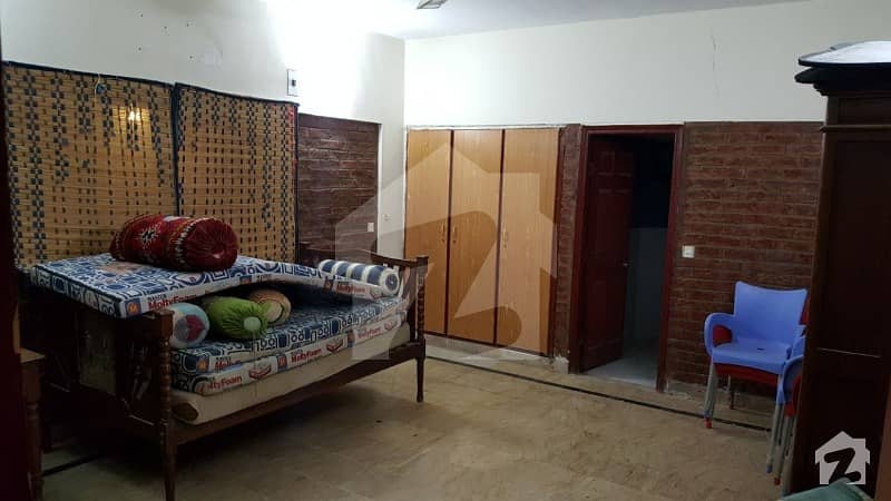 4000 Sq Yard Farm House For Sale 3 Kms Drive From Superhighway Family Environment