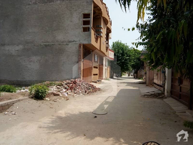 4 Marla House For Sale Central Location Easy Access To Main Airport Road