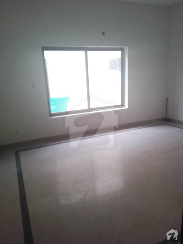 Commercial Floor 2000 Sq Feet Commercial Floor 2000 Sq Feet
