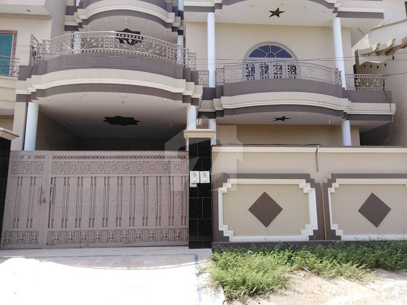 10 Marla Triple Storey House For Rent Hashmi Garden, Bahawalpur