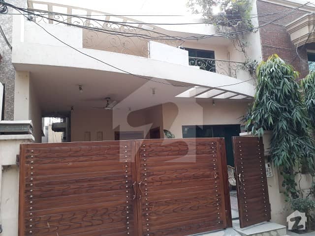 10 Marla House For Sale In Gulberg