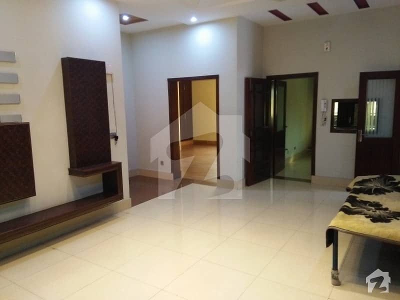 2 Bedrooms Luxury Apartment Available For Sale With Key In Bahria Town Karachi