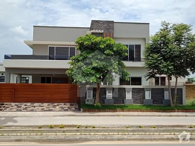 Outstanding 1 House For Sale In DHA 2 Outstanding 1 House For Sale In DHA 2
