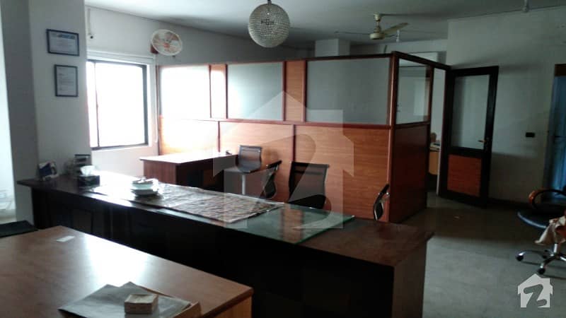 MM Alam Road Office 1400 Square Feet Hall MM Alam Road Office 1400 Square Feet Hall