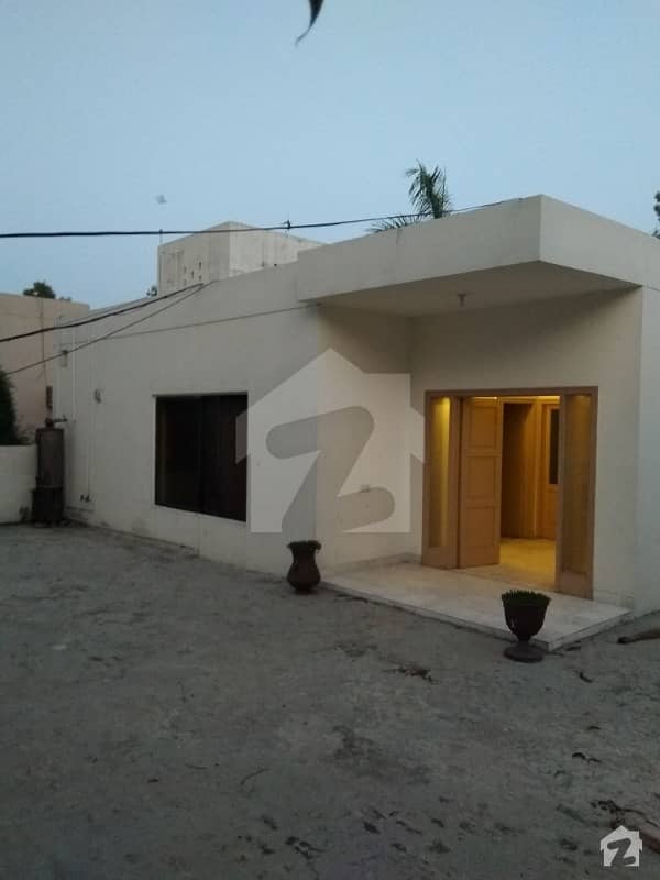 One Kanal House For Rent In Cantt