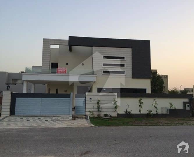 Syed Brothers Offers 20 Marla Beautiful Practical Full Bungalow For Rent