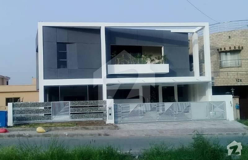 kinal size double story double unit brand new house dem 450 lakh