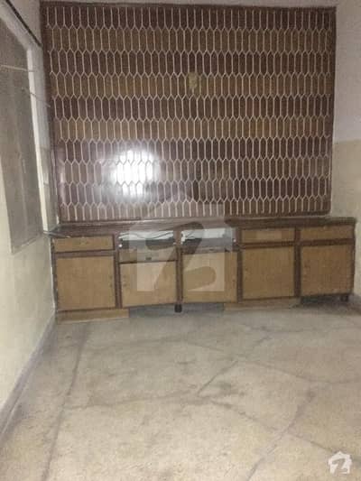 1 Bed Lower Portion Available In Muslim Town 1 Bed Lower Portion Available In Muslim Town