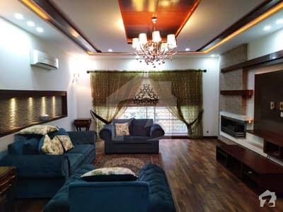 100 Original pictures 10 Marla Fabulous House Special Offers For Bachelor Girls and Families for Rent in DHA Phase 6 N Select Any One Bedroom On Your Mind