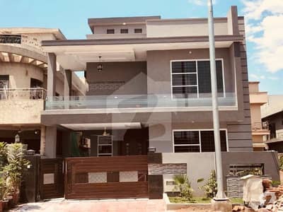 Brand New Modern 5 Bedroom 10 Marla House For Sale Brand New Modern 5 Bedroom 10 Marla House For Sale