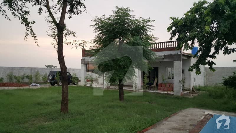 2 Kanal Farmhouse With Swimming Pool For Sale