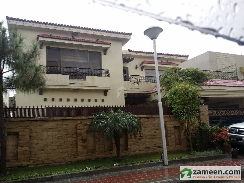 Stunning 1 Kanal 6 Bedroom House For Sale In Bahria Town