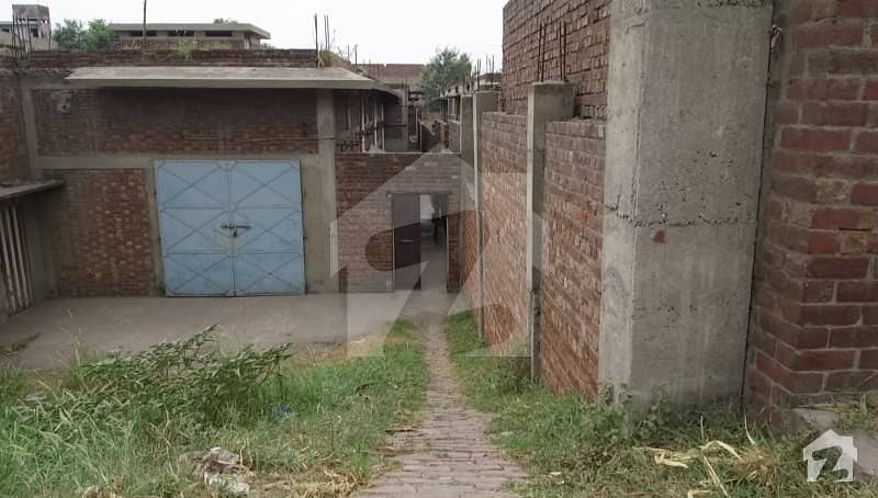 Warehouse For Sale At Main Ring Road Lahore