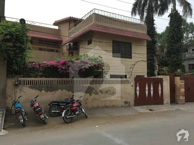 10 Marla Old House For Sale In Shadbagh