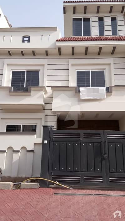 G13 25x40 Brand New House Available For Sale G13 25x40 Brand New House Available For Sale