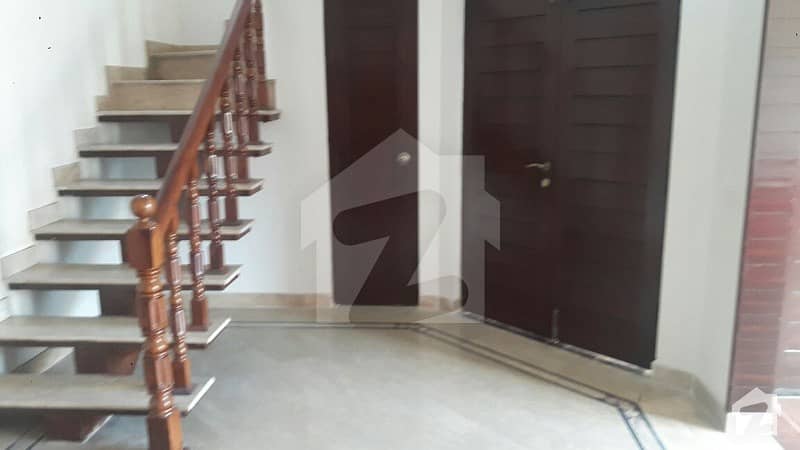 Wonderfully Located Upper Portion Available For Rent In Dha Lahore