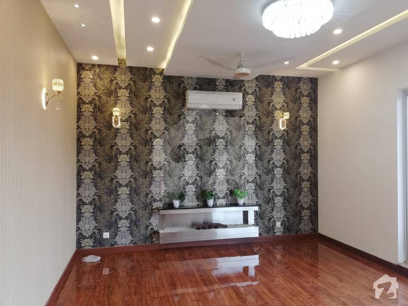 Kanal Brand New Bungalow In Dha Phase 7