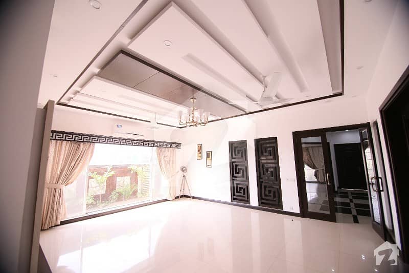 1 KANAL  LUXURY SINGLE STORY BUNGALOW FOR SALE IN STATE LIFE HOUSING SOCIETY PHASE 1