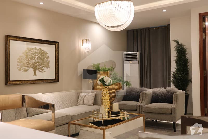 1600 Sq. Feet Luxury Apartment For Sale In Goldcrest Mall & Residency