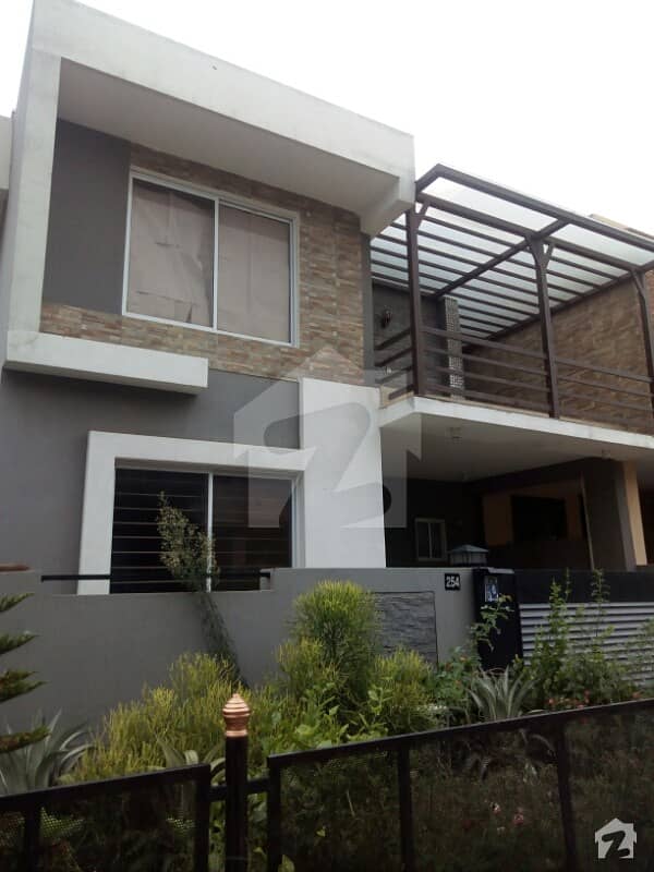 House Is Available For Sale E11, Islamabad ID11762376