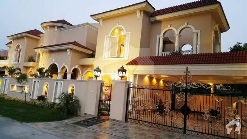 Wapda Town 34Marla Corner Brand New Spanish luxurious Bungalow is available For urgently Sale