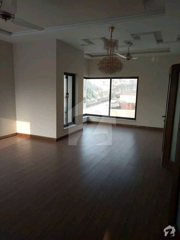 F-11 Executive Height Brand New 3 Beds Apartment