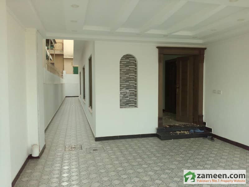 Awesome Locality 5 Bedrooms Double Unit House