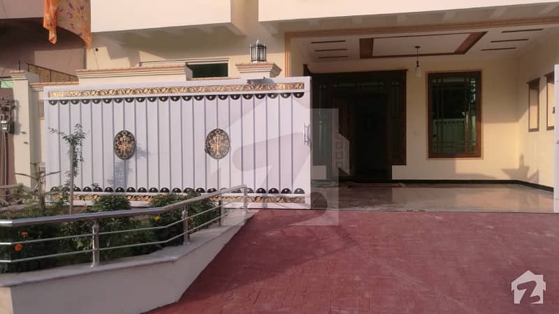10 Marla 35x70 Brand New Upper Portion For Rent In G13 Islamabad
