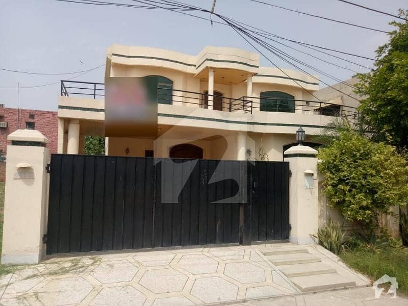 Phase 3 BlockZ 1 Kanal double story house for sale