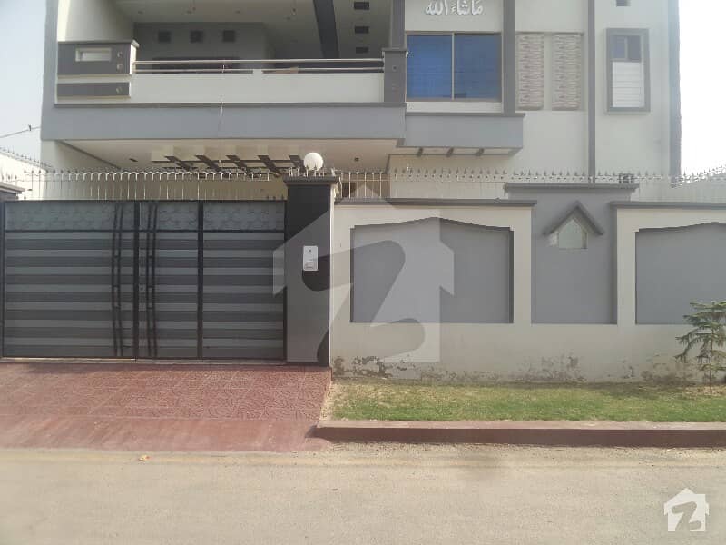 House Is Available For Sale	On Madhali Road