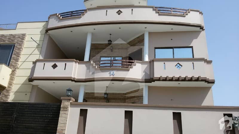 10 Marla House For Sale In Jinnah Garden