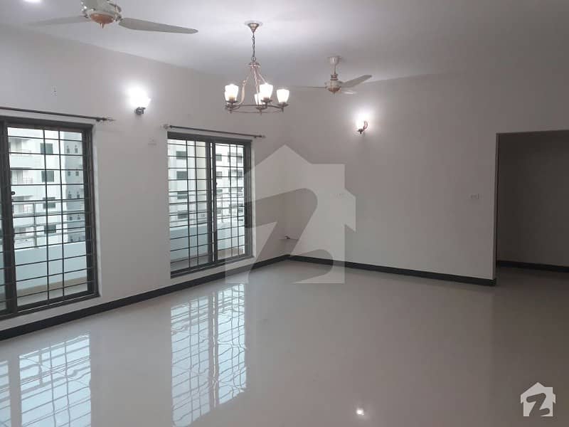 10 Marla 4 Beds House For Sale In Askari 10 Lahore