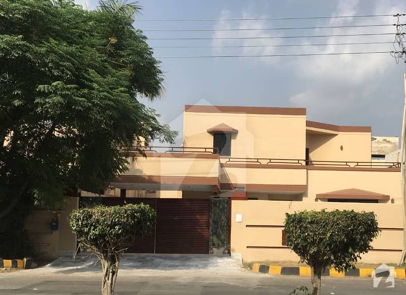 One Kanal IH House Totally Renovated For Sale On Main Double Road In Paf Falcon Complex Gulberg 3 Lahore