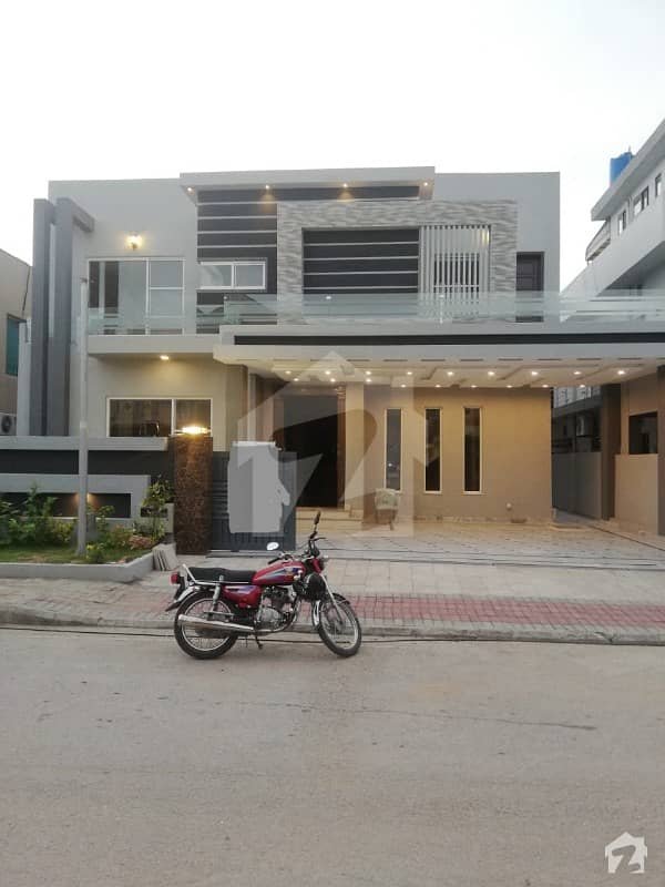 Bahria Town Phase 4  1 Kanal Luxury  House For Sale