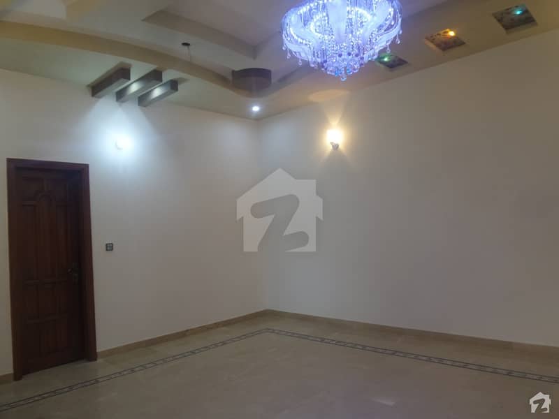 Gulshan E Kaniz Fatima 400 Yard Brand New Double Story House 6 Bed West Open