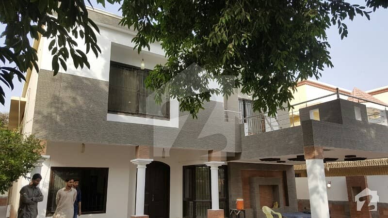 Bungalow Is Available For Rent In Khayaban-e-Shaheen