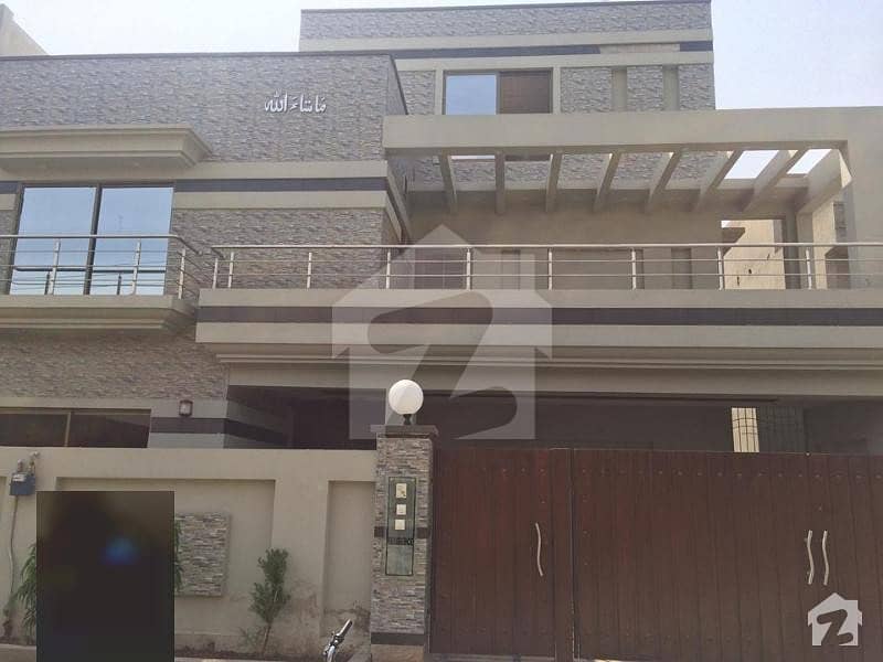 17 Marla Brand New House For Sale In Valencia Town Near Main Road