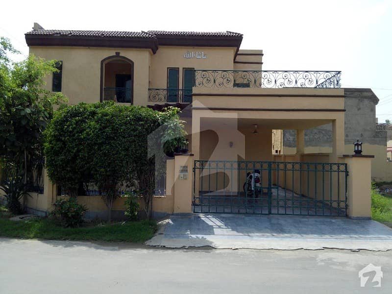 10 Marla Corner House for Sale in Elite Villas on bedian Road