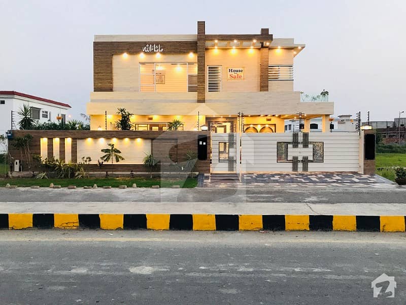 Kanal Owner Built Premium Design Bungalow In Dha Phase 5