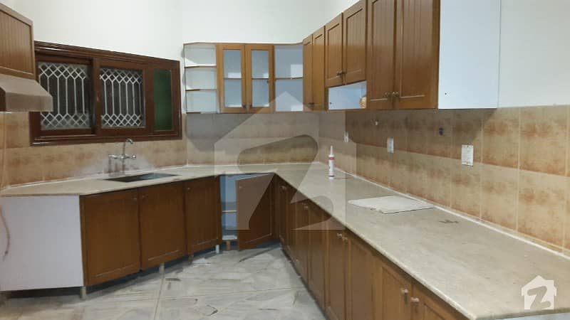 Portion 500 Yards Bungalow 3 Beds Attached Bath Powder Room  Drawing Dining Lounge Phase 5