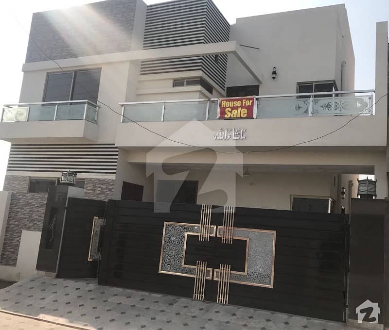 21 Marla  Half Constructed House For Sale On Urgent Basis