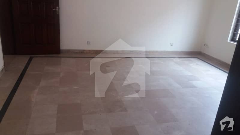 1 KANAL BASEMENT IN DHA PHASE 3 1 KANAL BASEMENT IN DHA PHASE 3