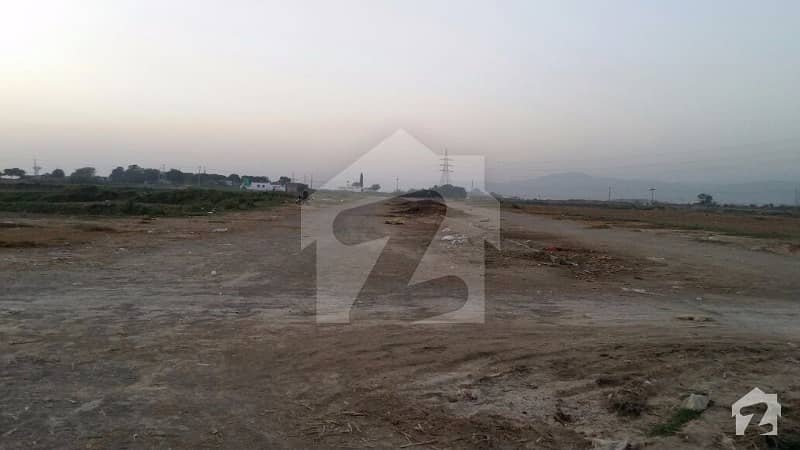 5 Marla Plot At Investors Rate For Sale
